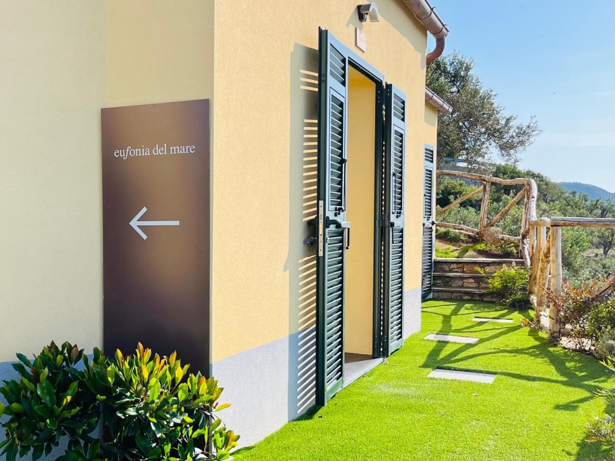 Hotel Eufonia Del Mare Finale Ligure Exterior foto
